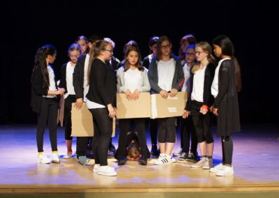 An der Arche um Acht - Aufführung der Theatergruppe der 6. Klassen (Juli 2019)