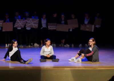 An der Arche um Acht - Aufführung der Theatergruppe der 6. Klassen (Juli 2019)