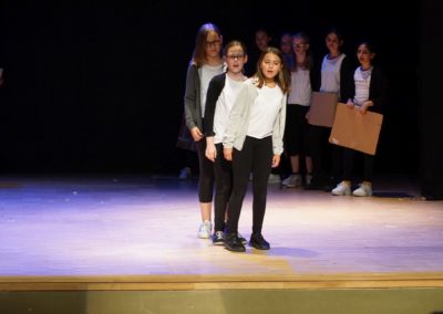 An der Arche um Acht - Aufführung der Theatergruppe der 6. Klassen (Juli 2019)