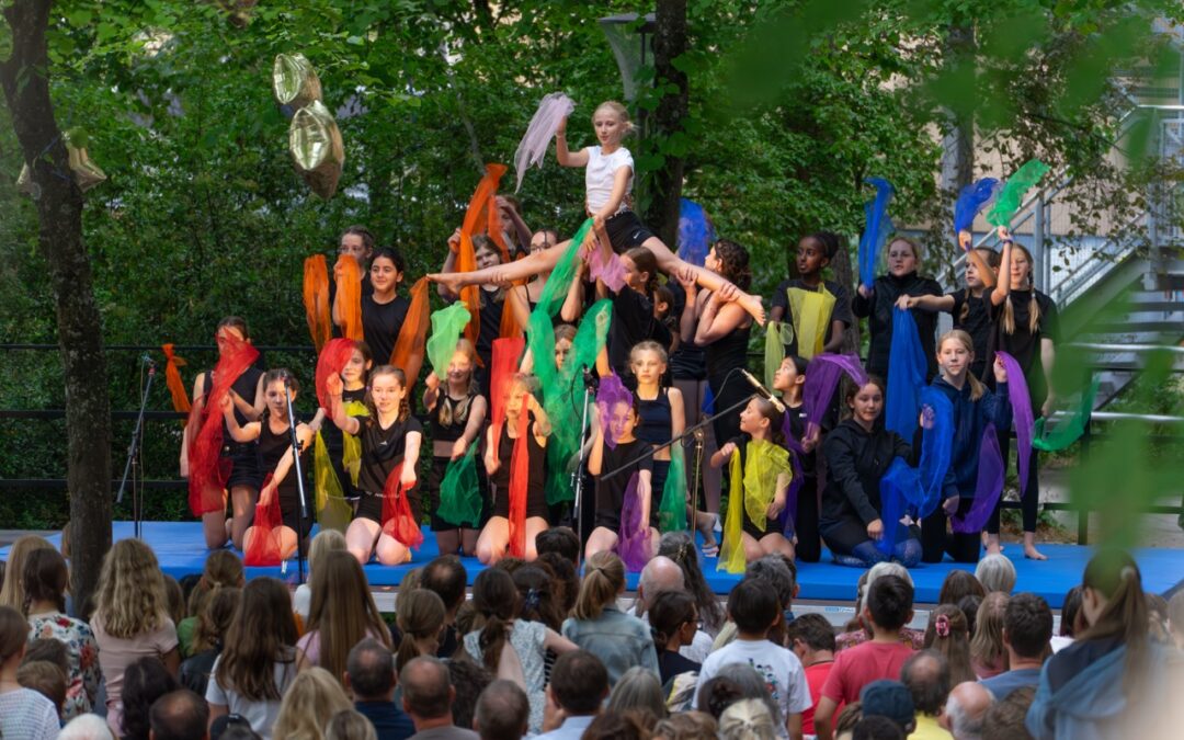 OPEN-AIR auf dem Pausenhof des CEG