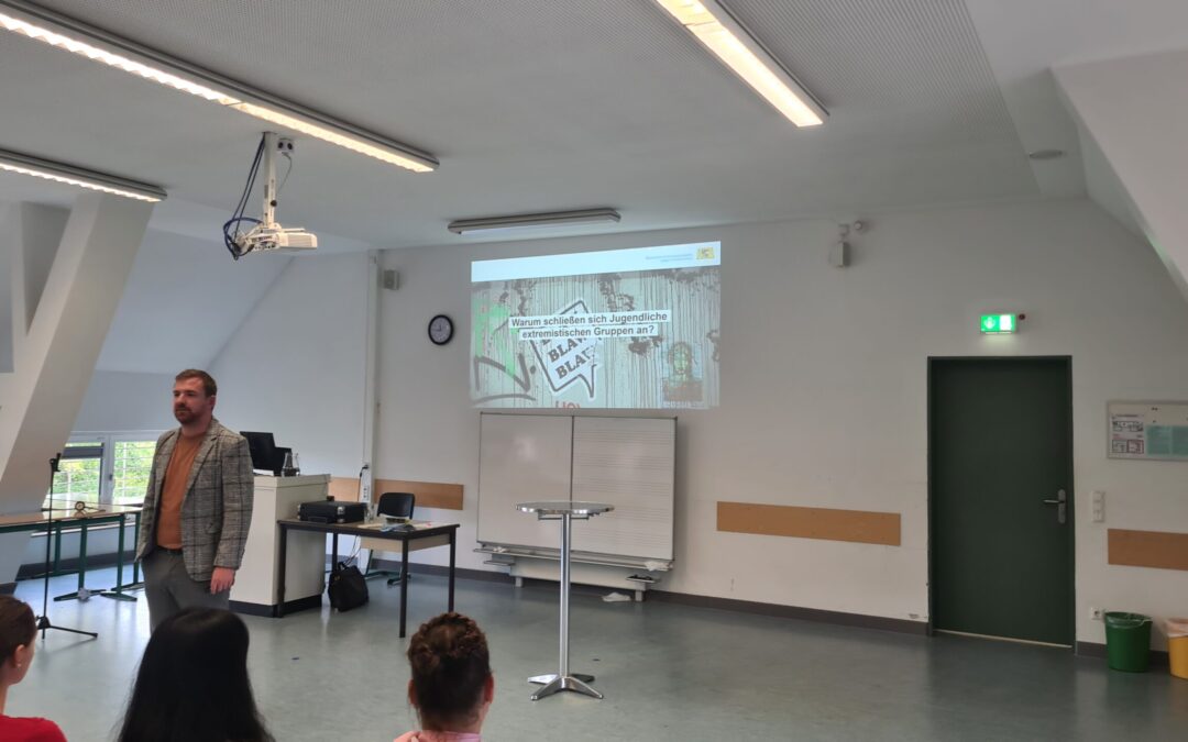 Extremismus-Präventionsworkshop der BIGE für die 9. Klassen