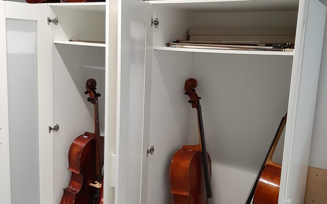 Großzügige Spende für unsere Cello-Familie