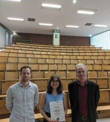 Prämierung der W-Seminararbeit von Jasmin Kreutzer durch die FAU