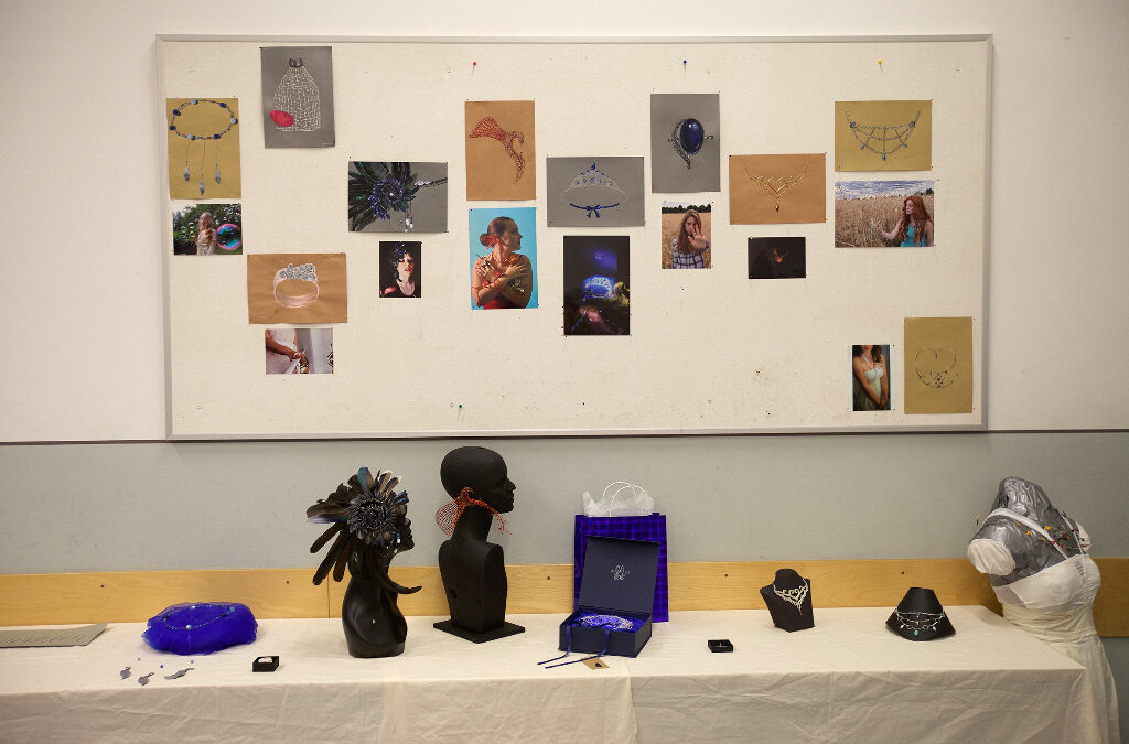 Große Kunstausstellung zum Sommerfest des CEG 2015